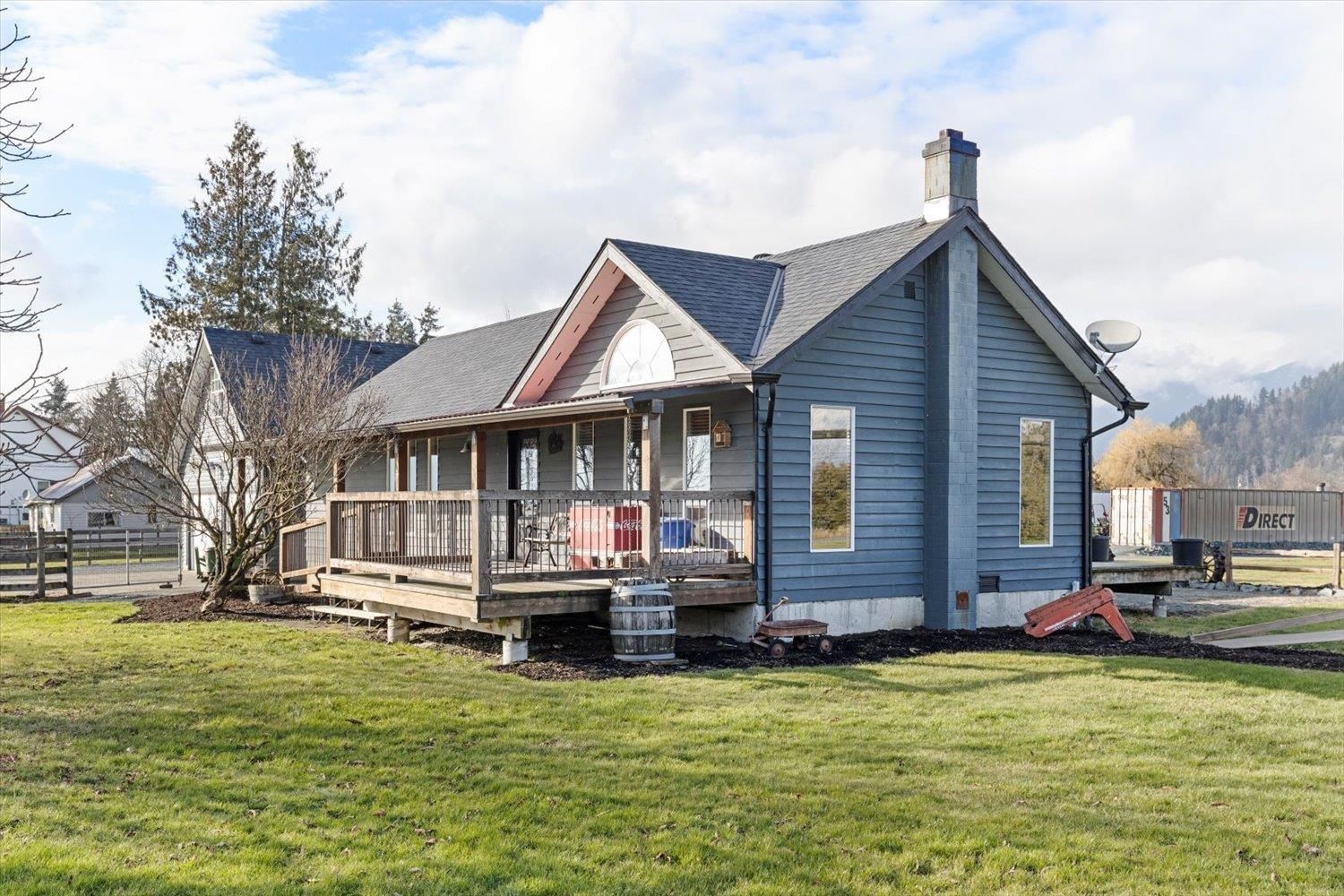 Listing Image 3