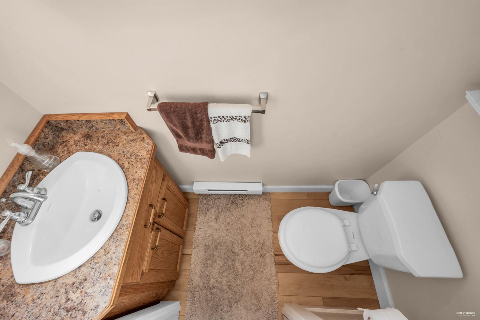 Listing Image 11