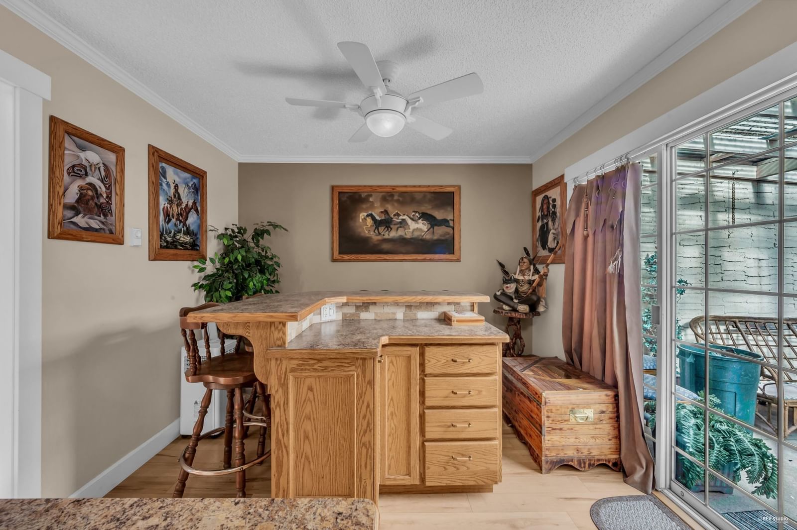 Listing Image 14