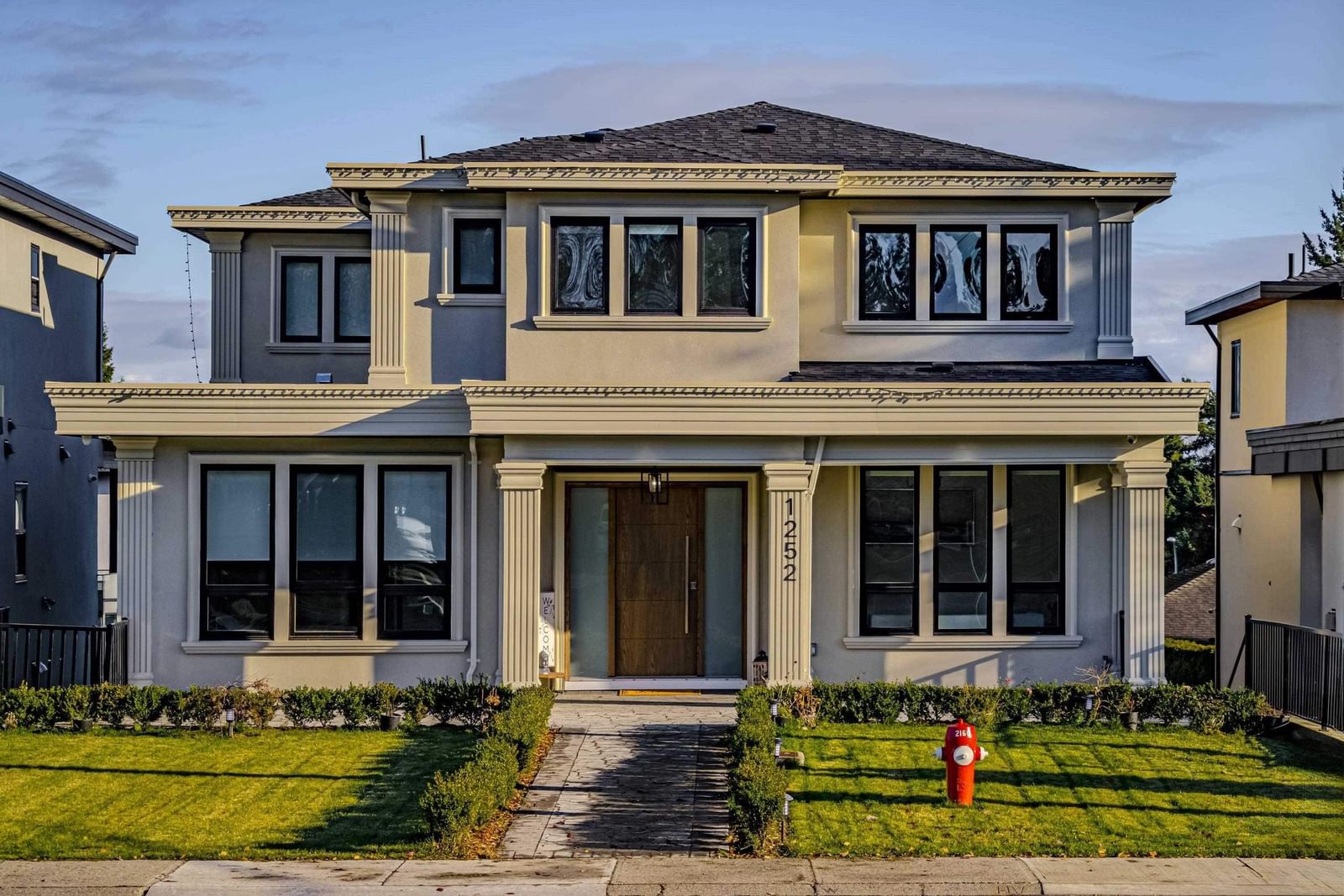 Listing Image 1