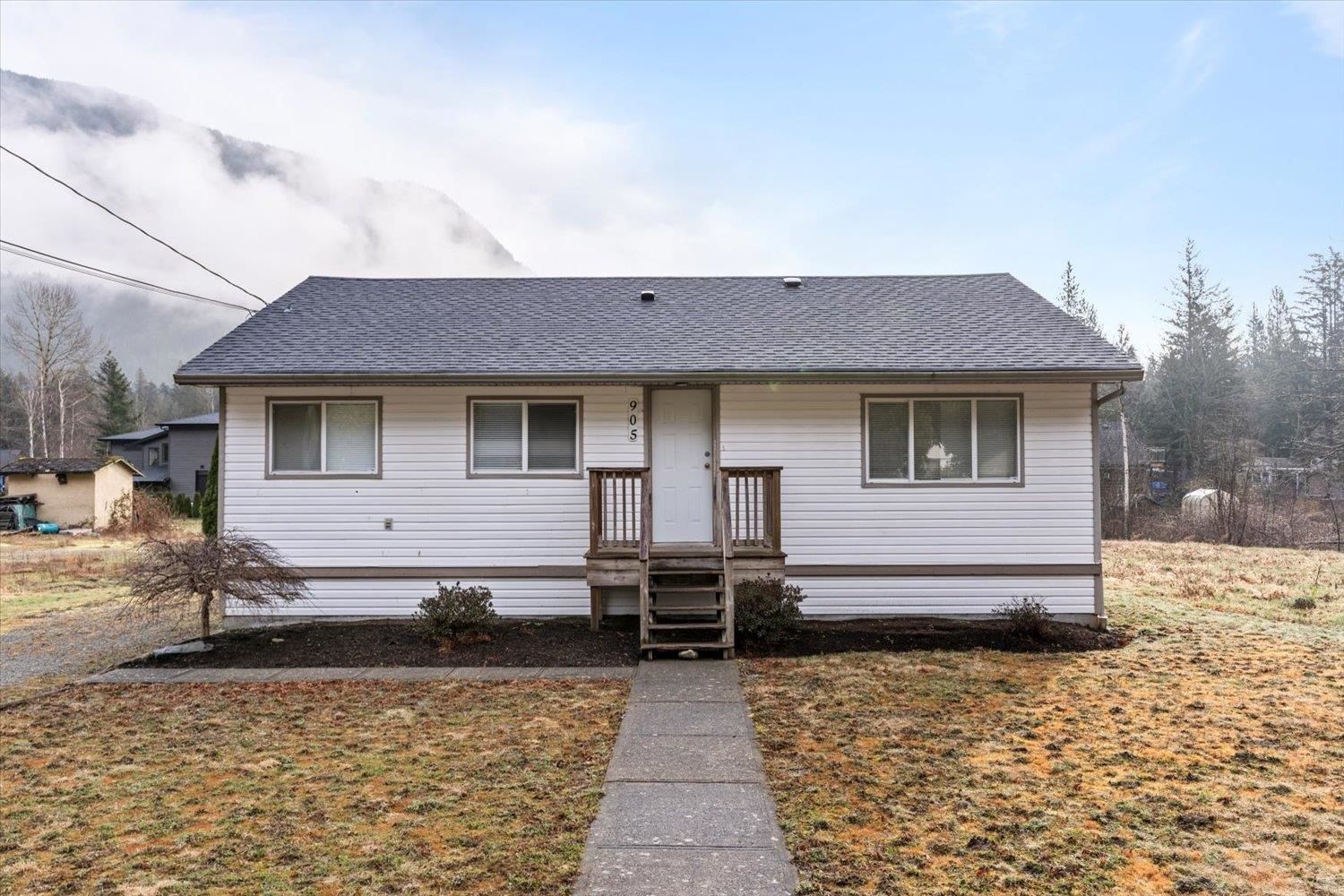 Listing Image 11