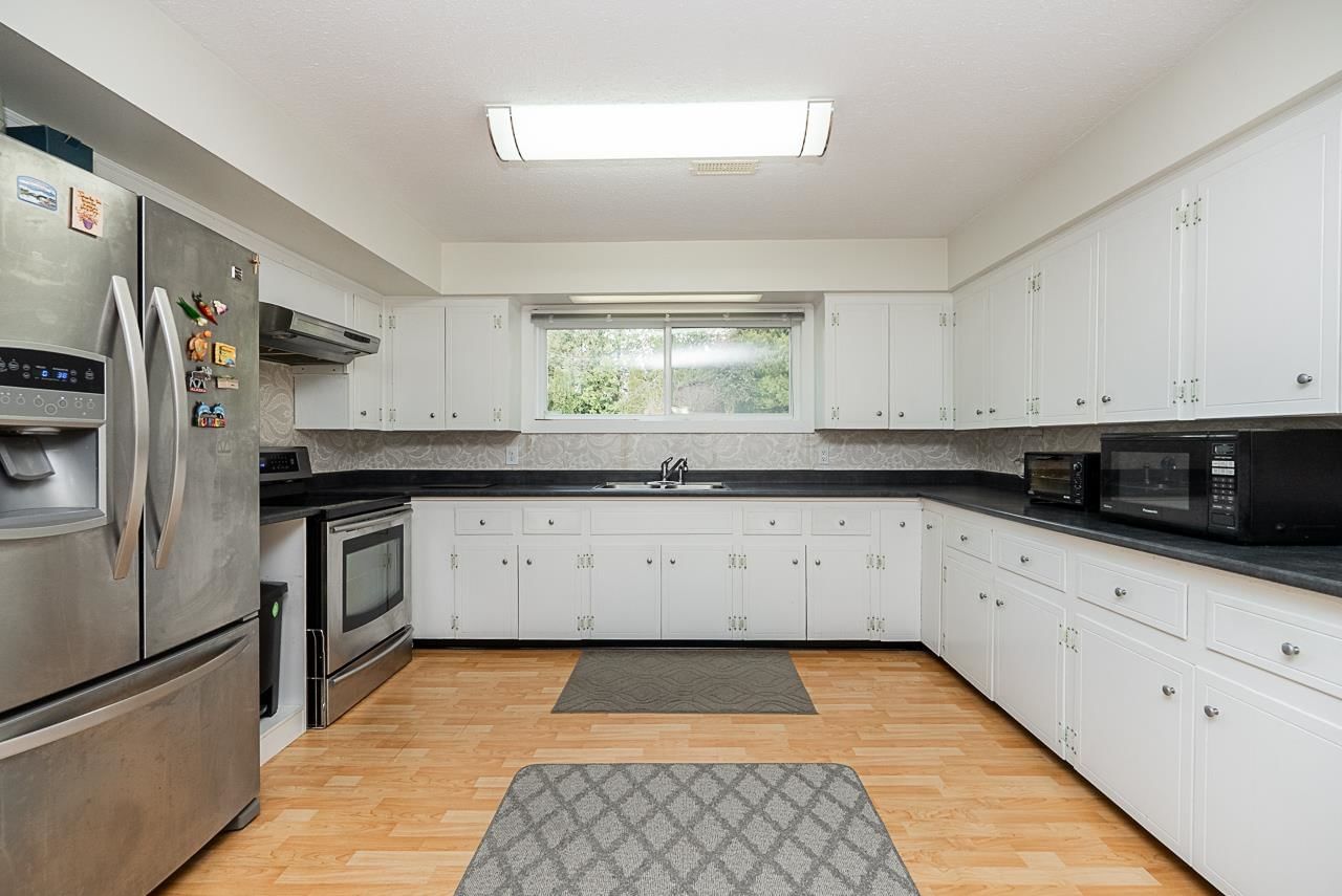 Listing Image 18