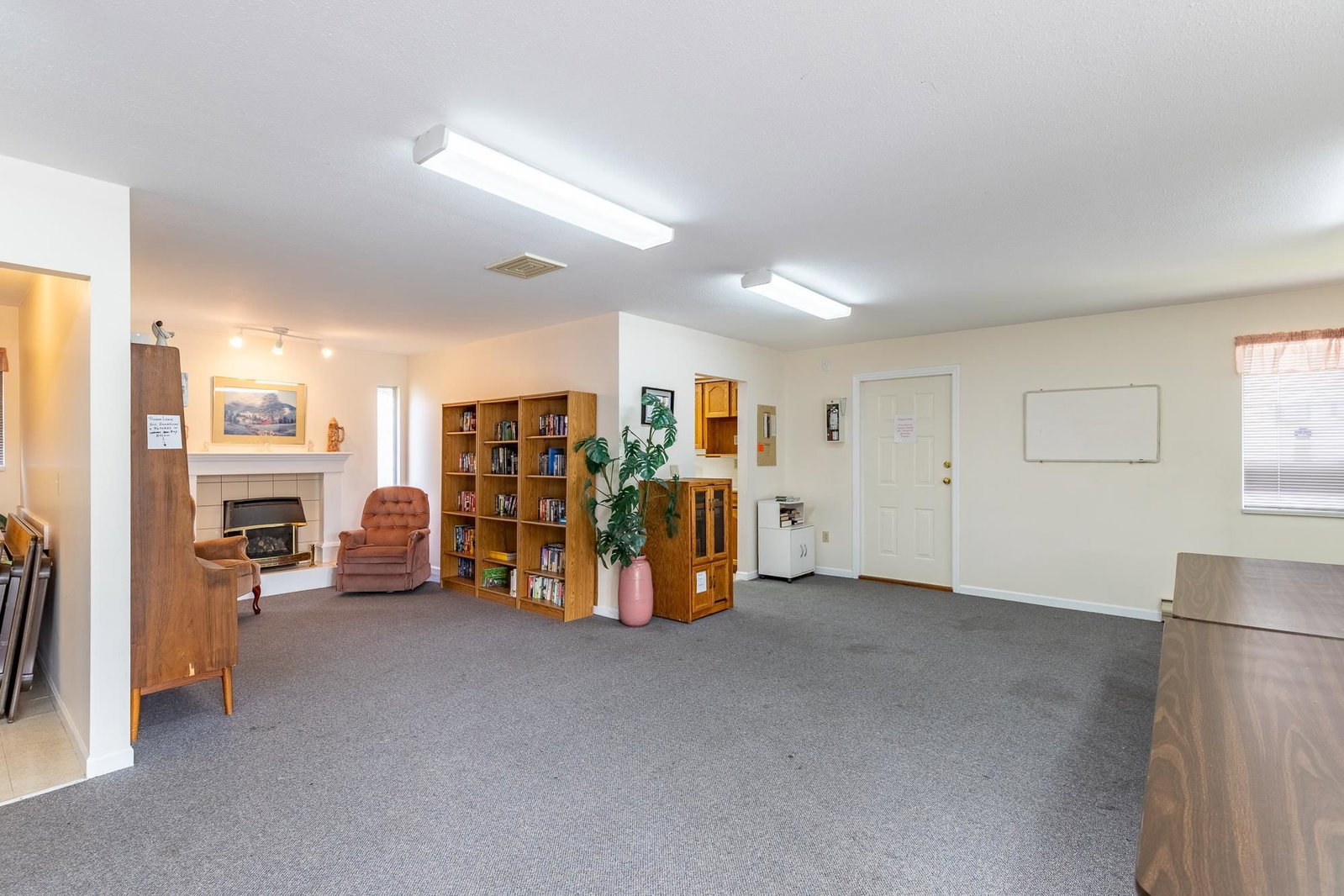 Listing Image 30