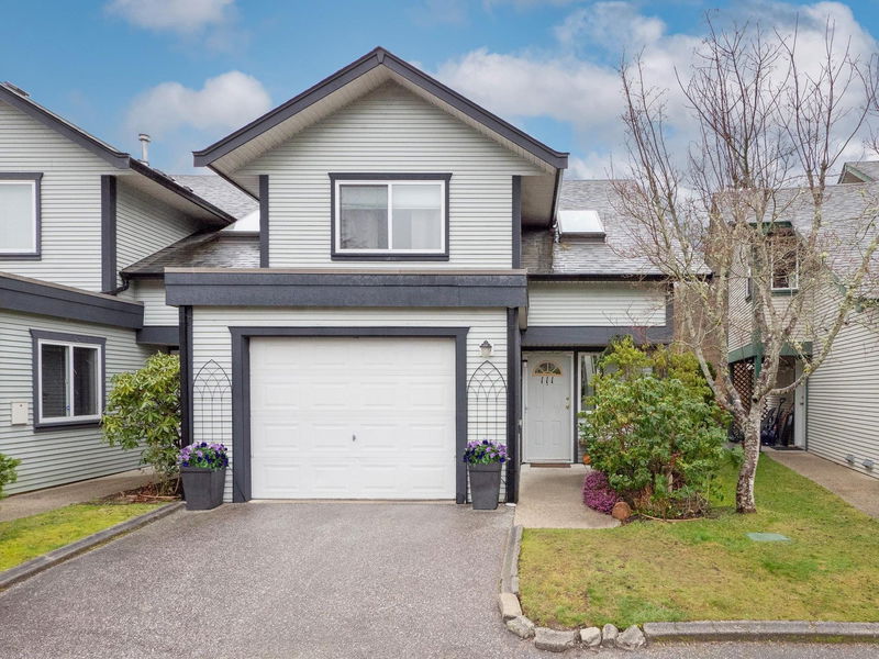 5711 Ebbtide Street #111, Sechelt, British Columbia