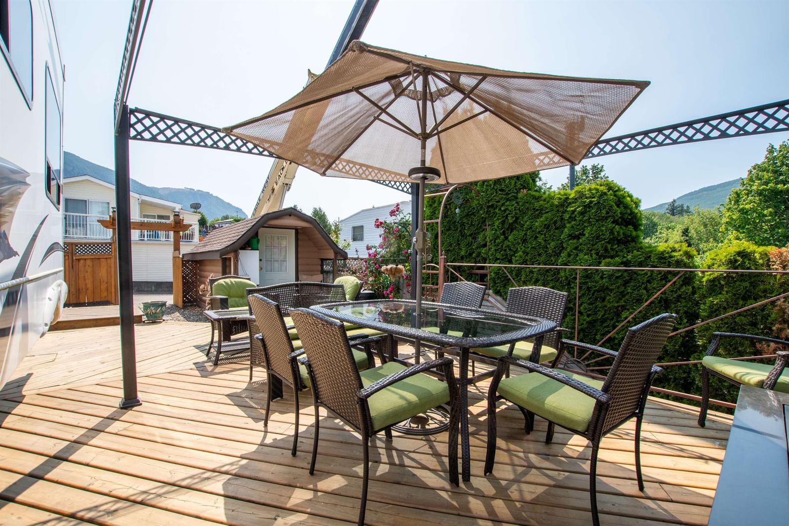 Listing Image 10