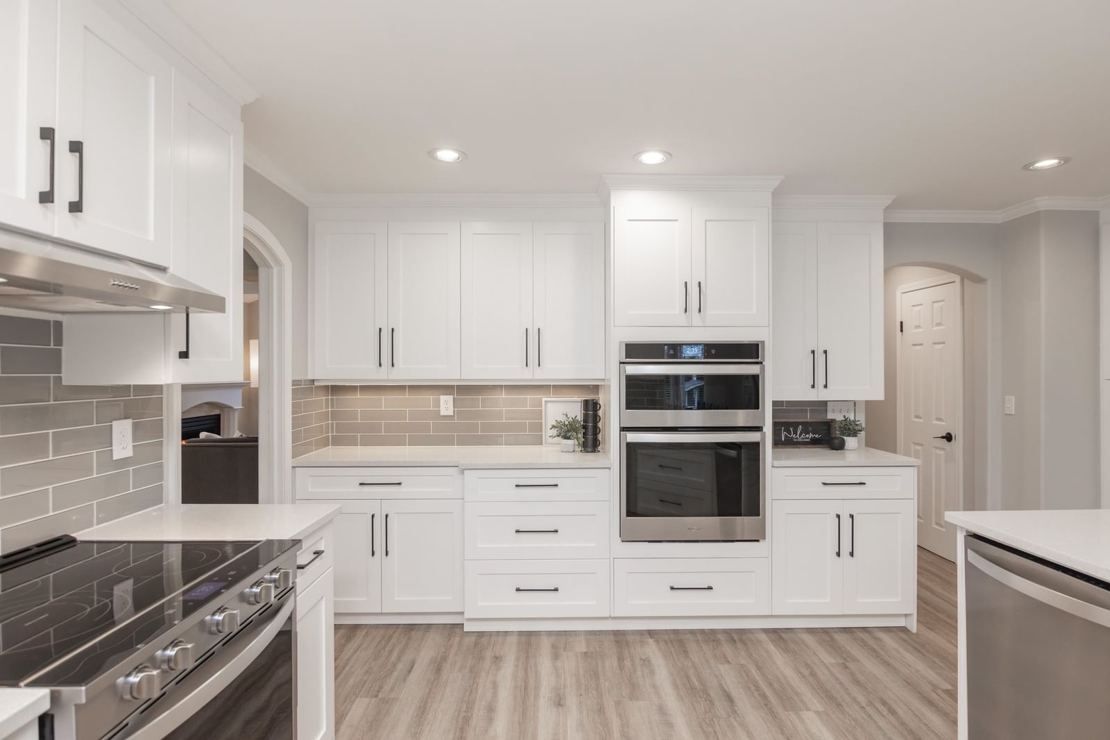 Listing Image 13