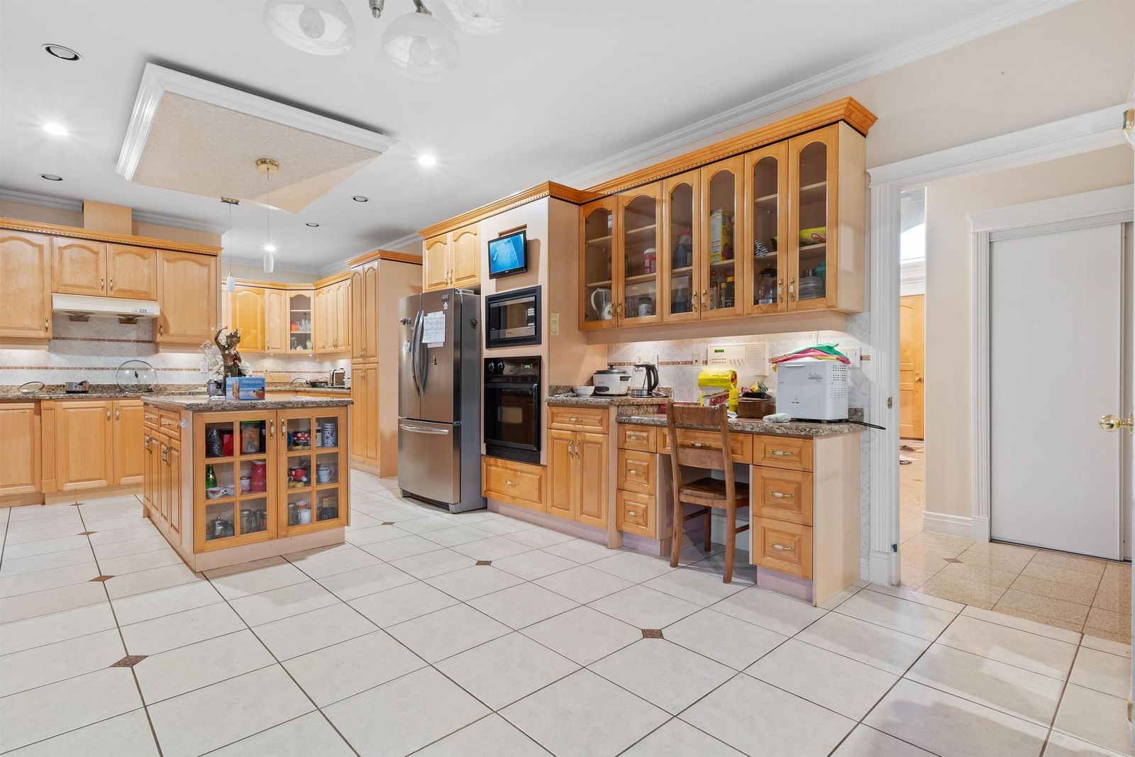 Listing Image 5