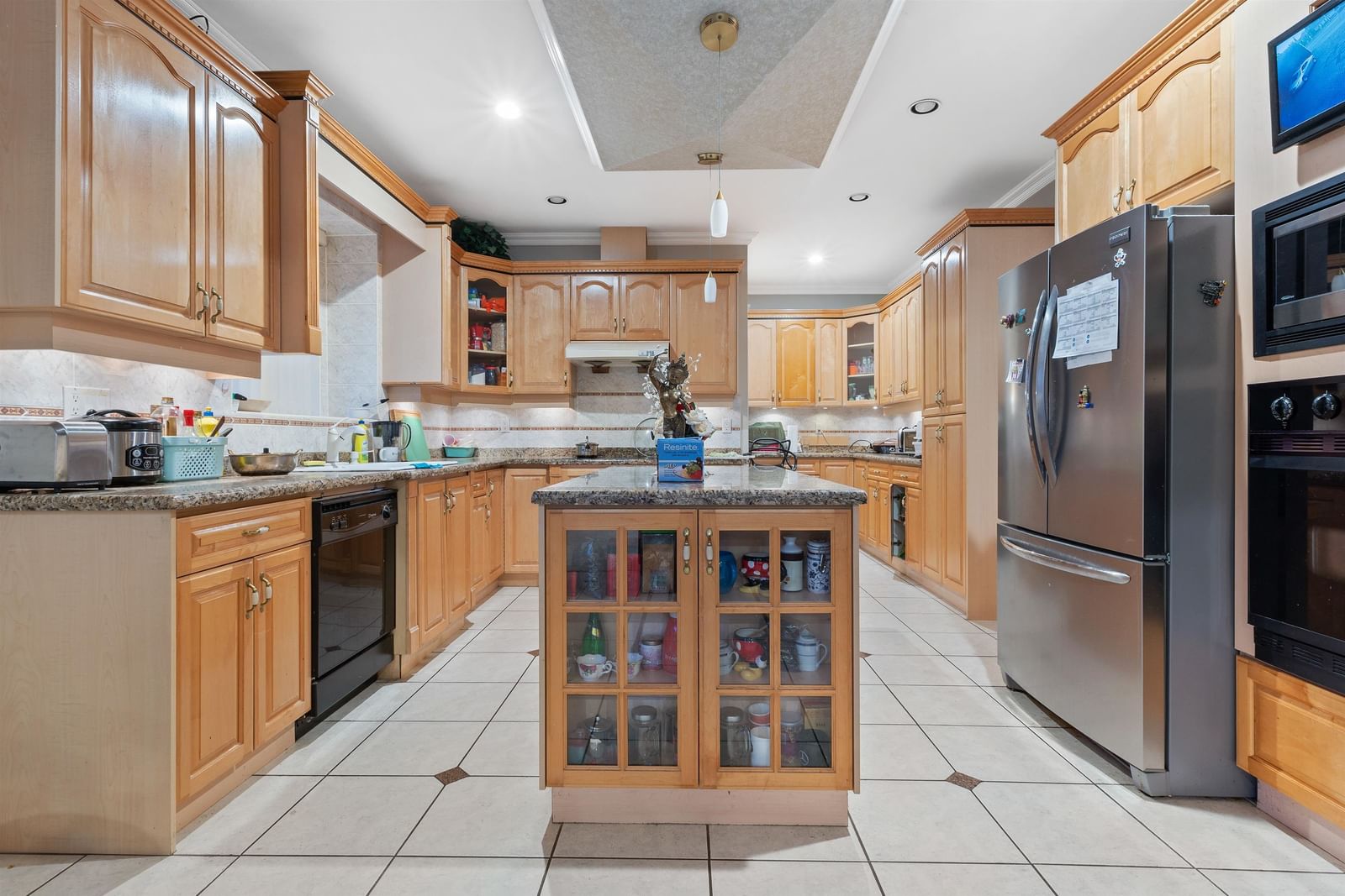 Listing Image 6
