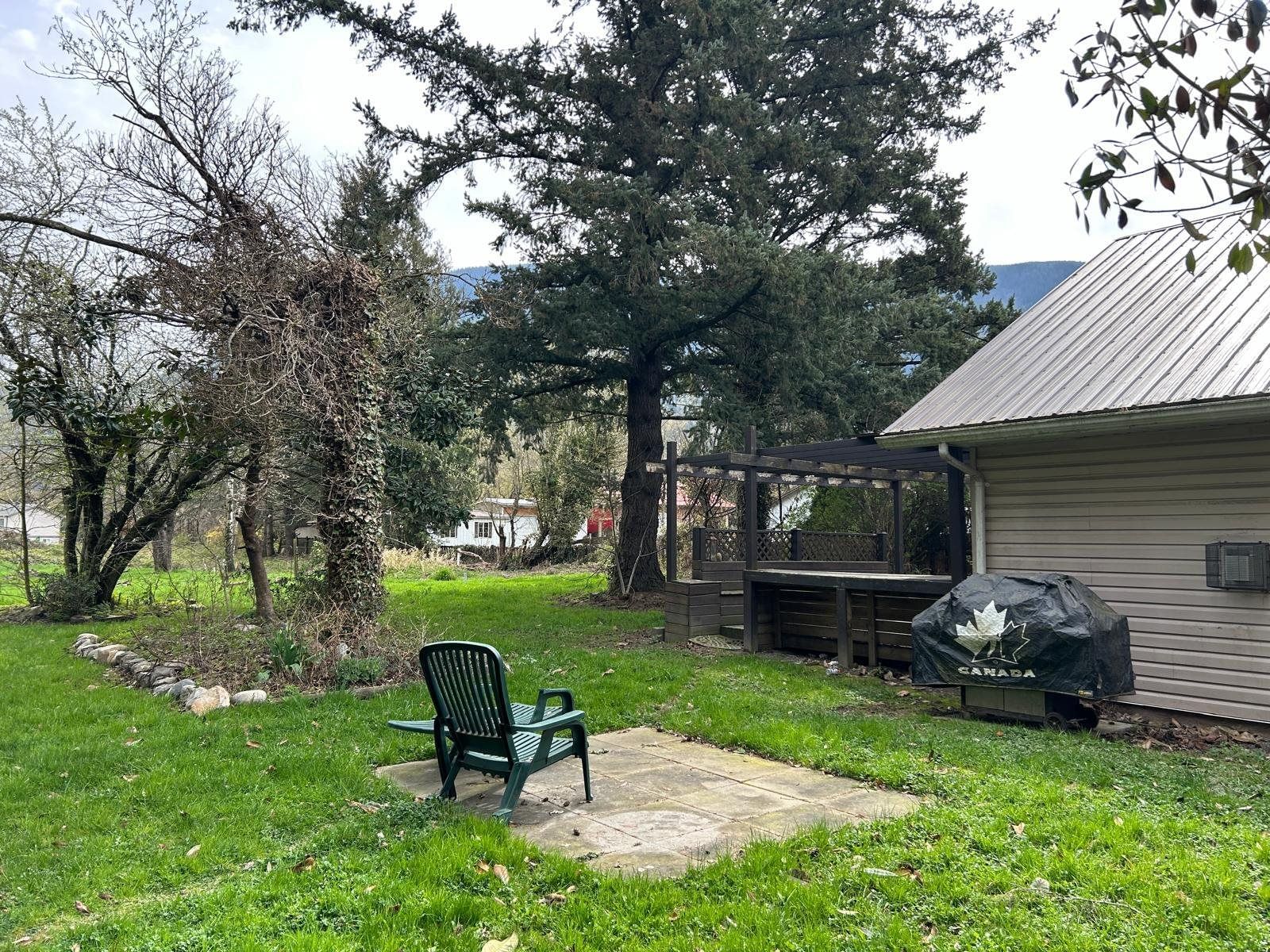 Listing Image 5