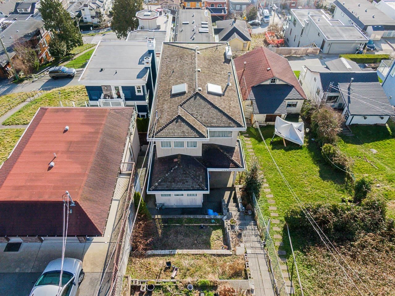 Listing Image 6