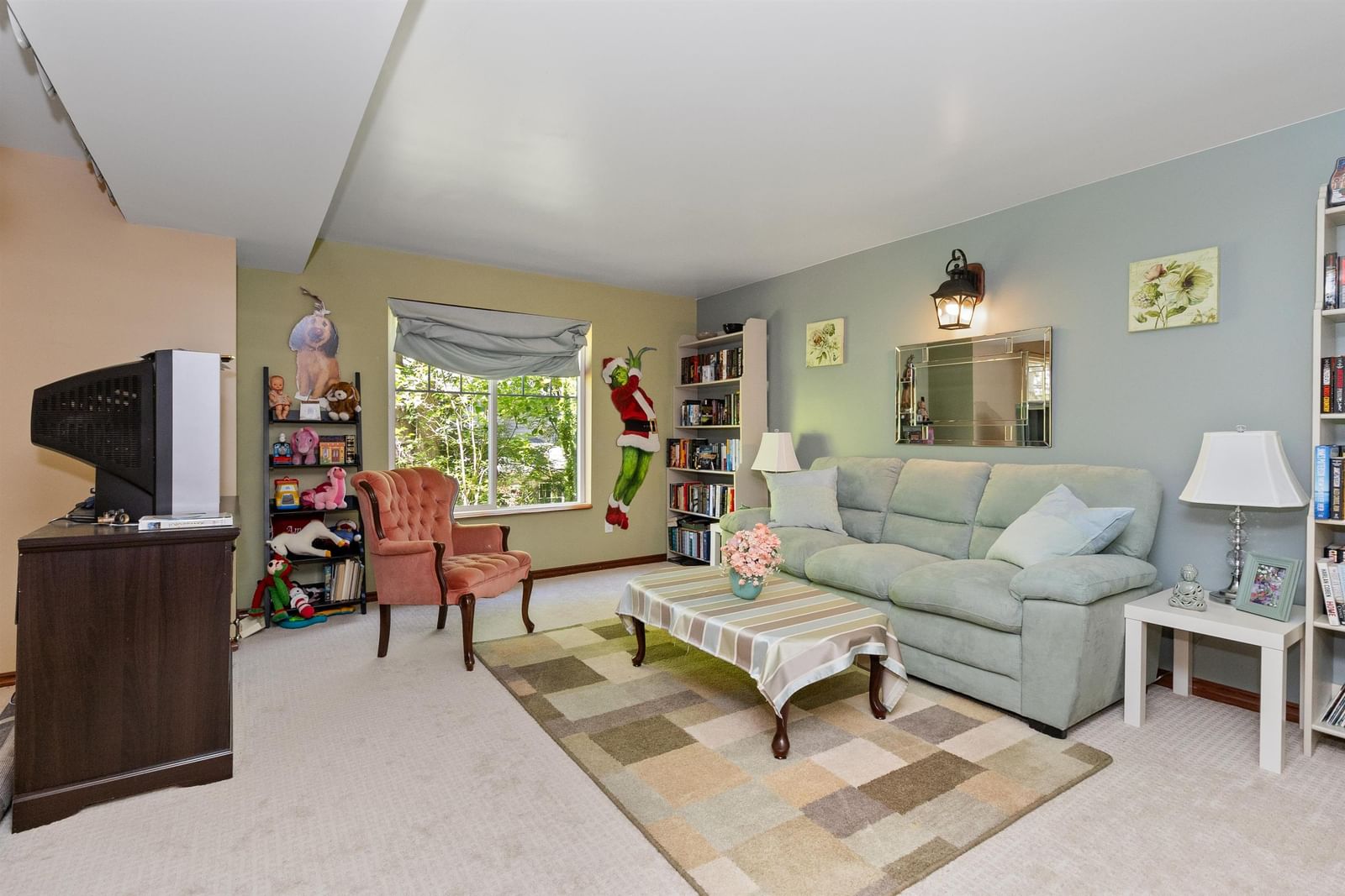 Listing Image 16