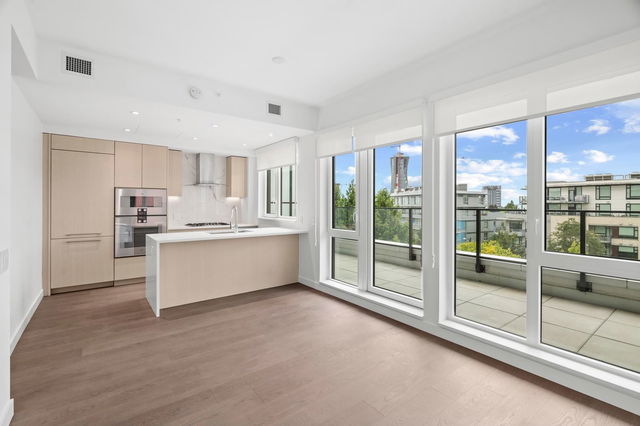506 - 5168 Cambie Street