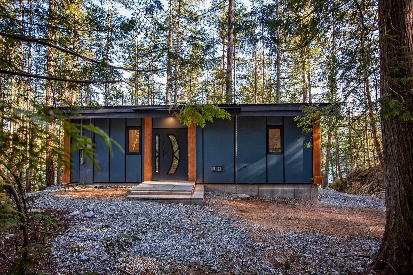 Listing Image 11