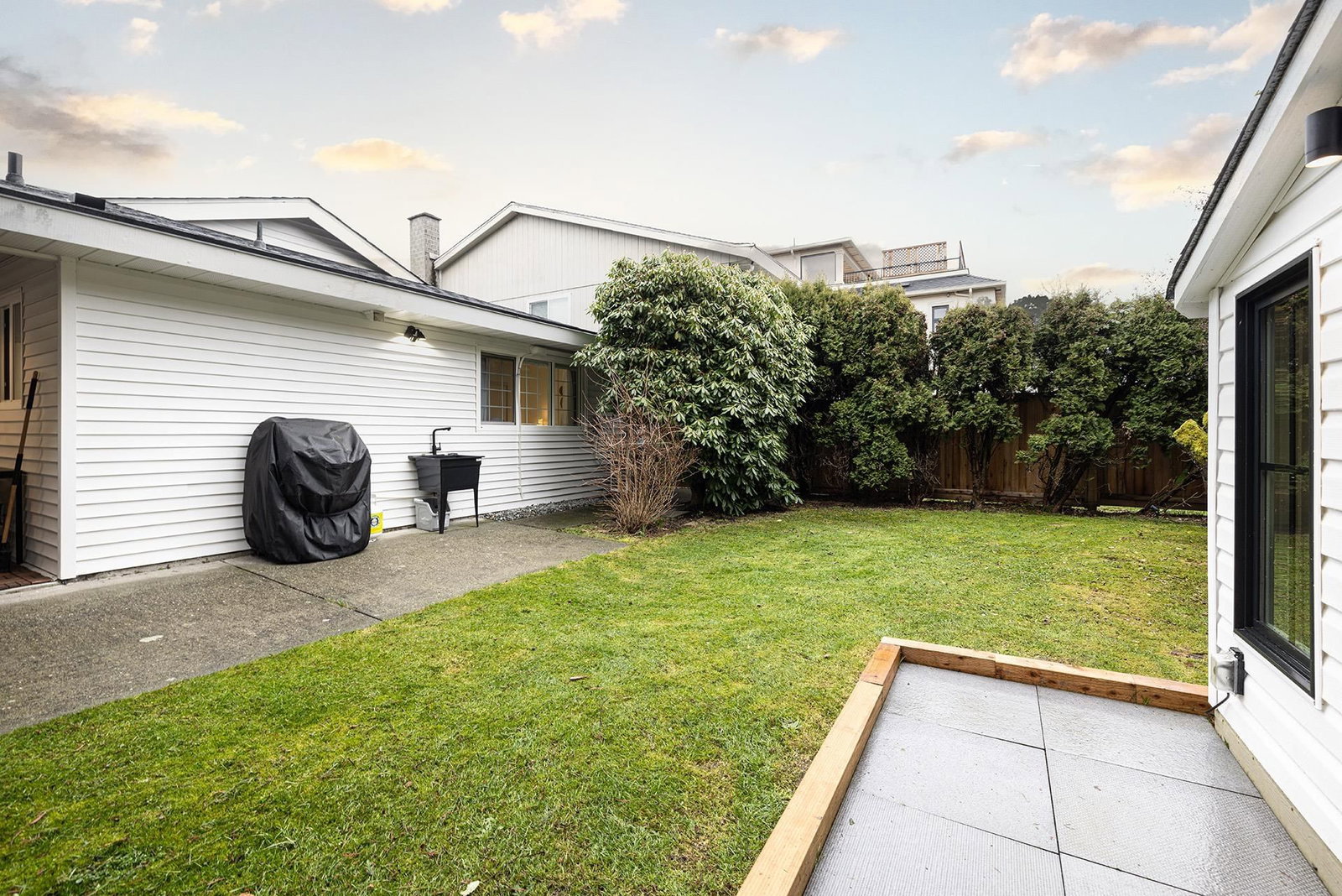 Listing Image 33