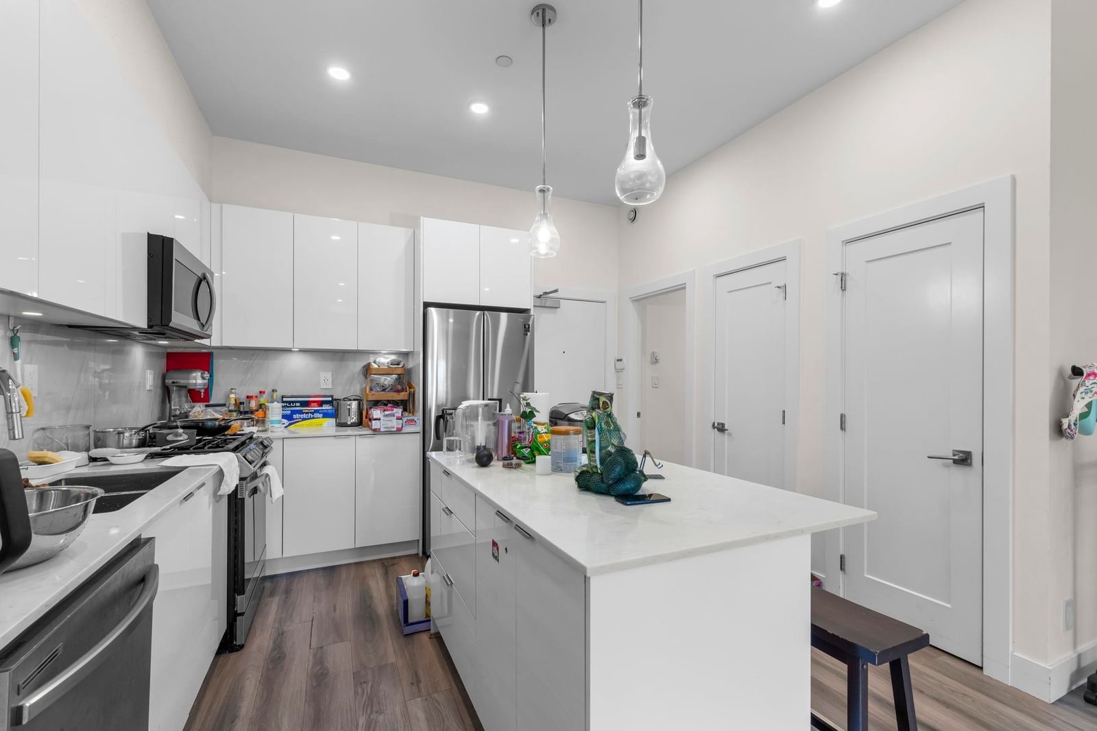 Listing Image 15