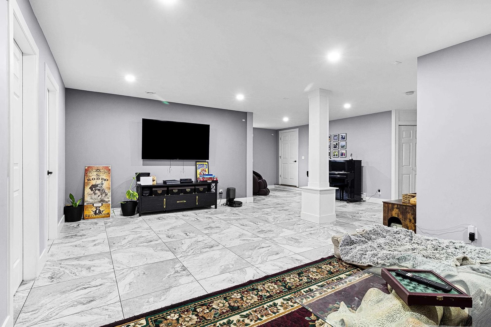 Listing Image 20