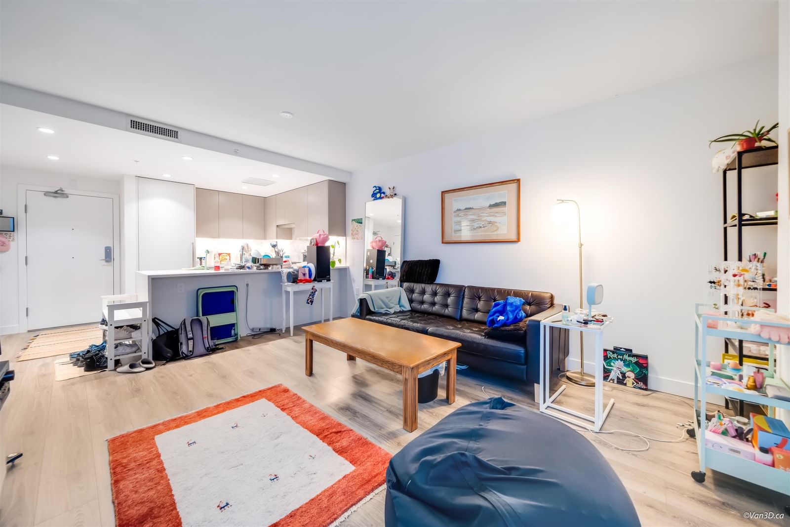 Listing Image 8