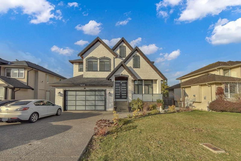 16945 60 Avenue, Surrey, British Columbia