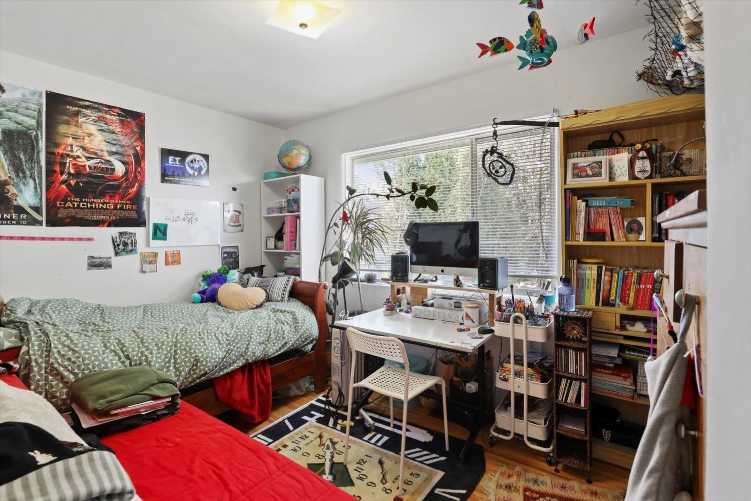 Listing Image 16