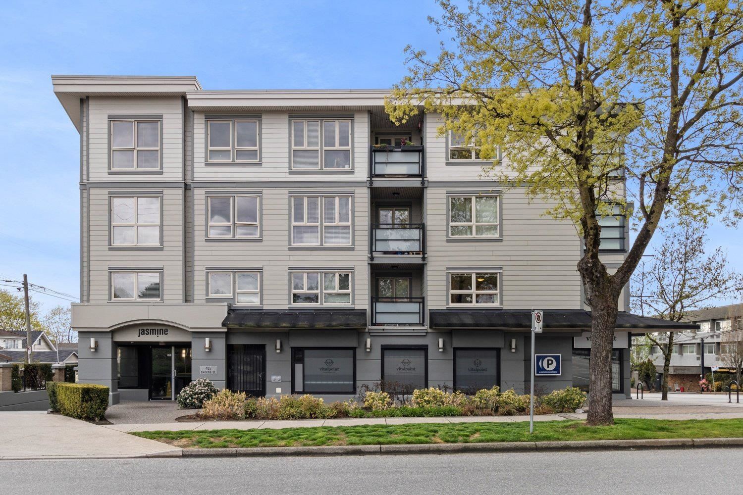 Listing Image 1