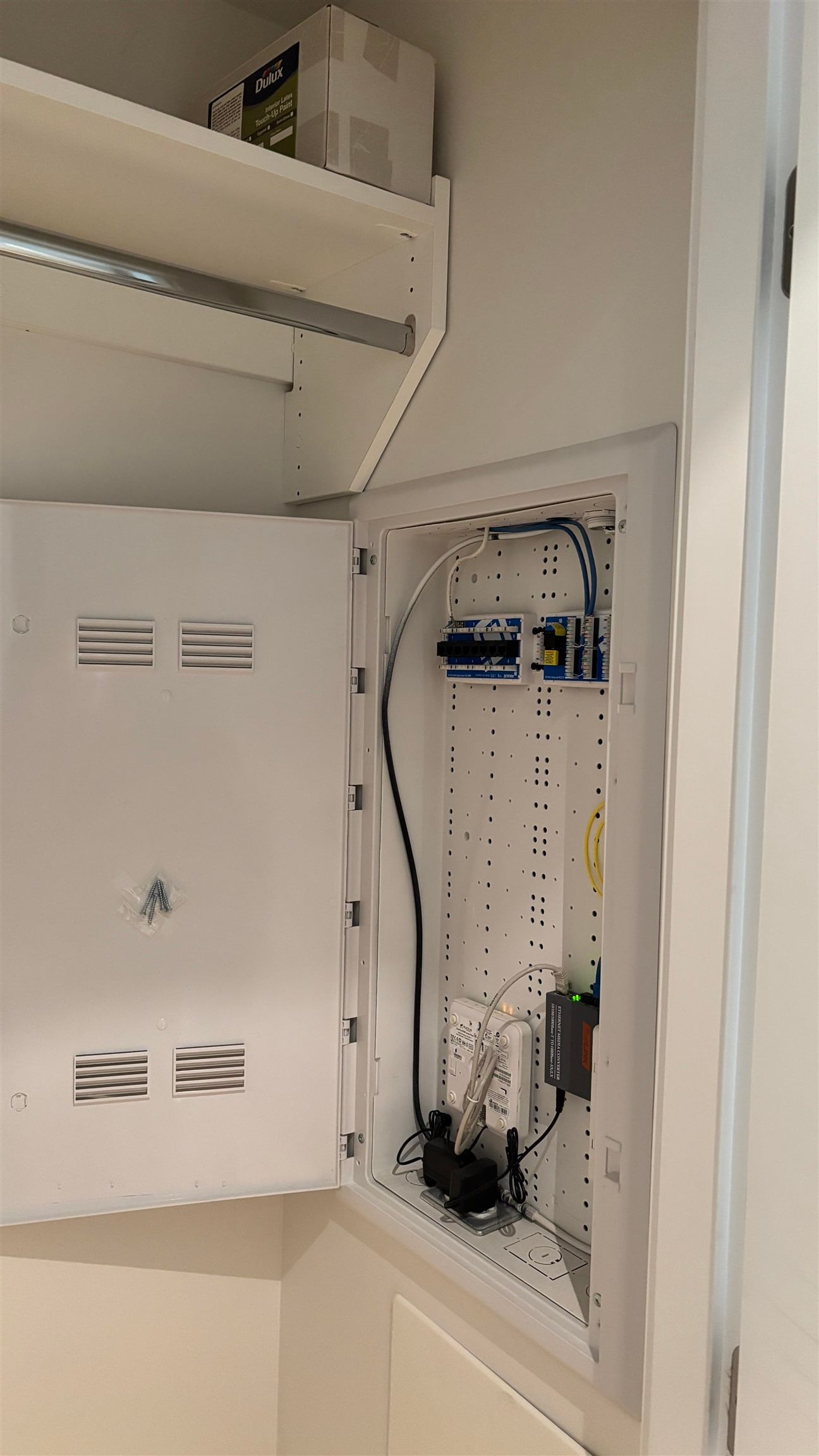 Listing Image 8