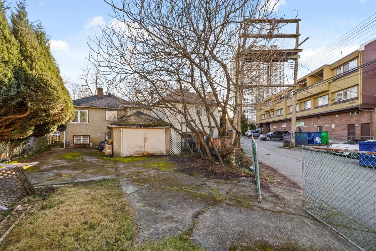 Listing Image 19