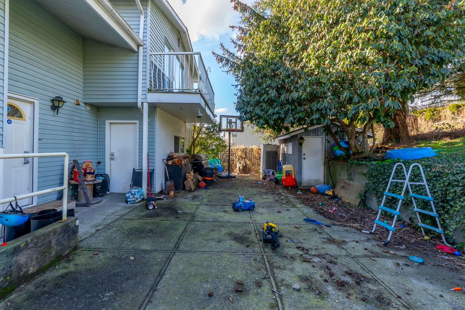 Listing Image 30