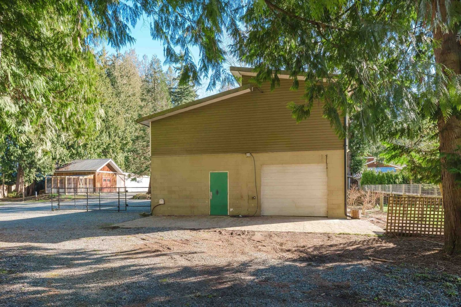 Listing Image 25