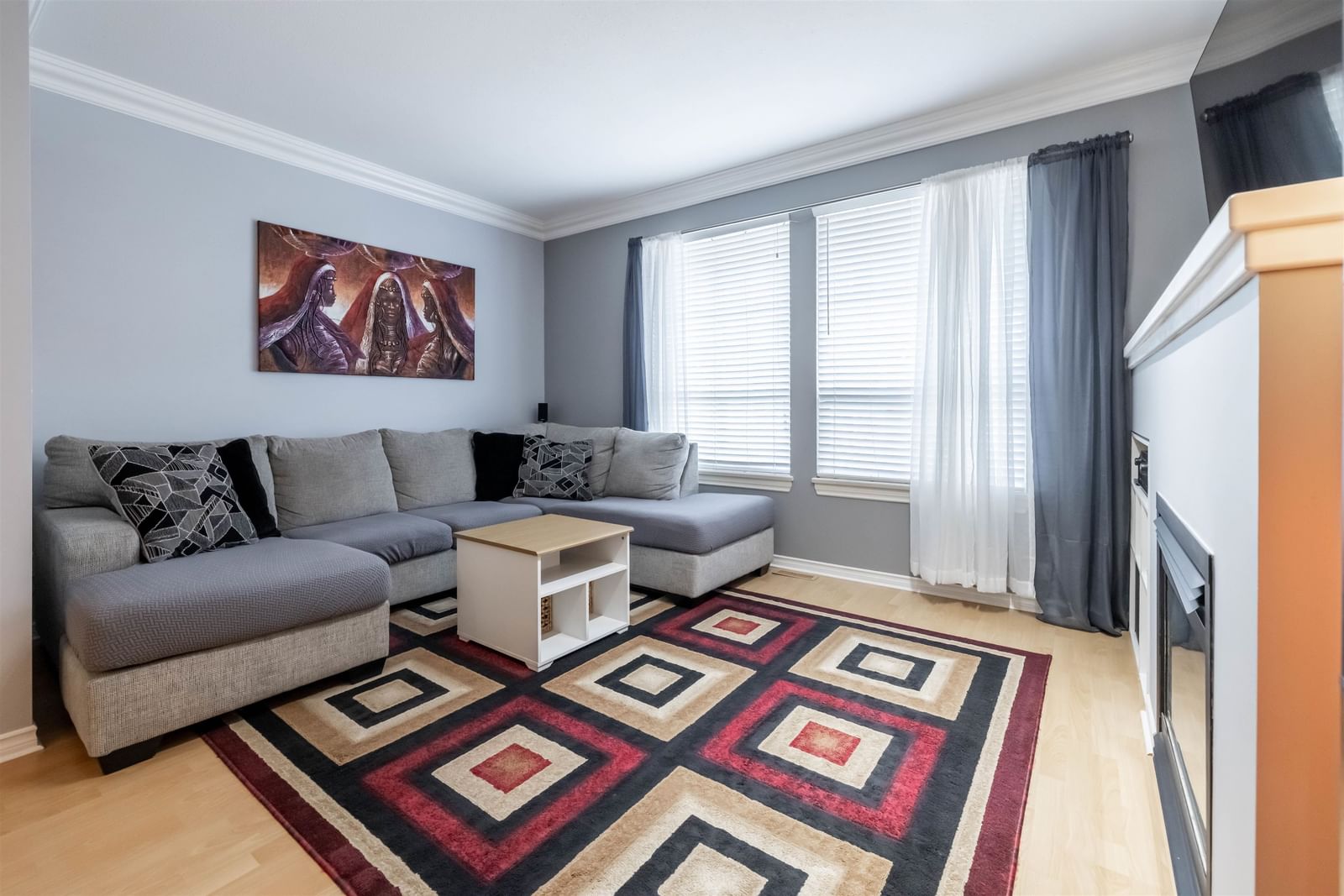 Listing Image 10