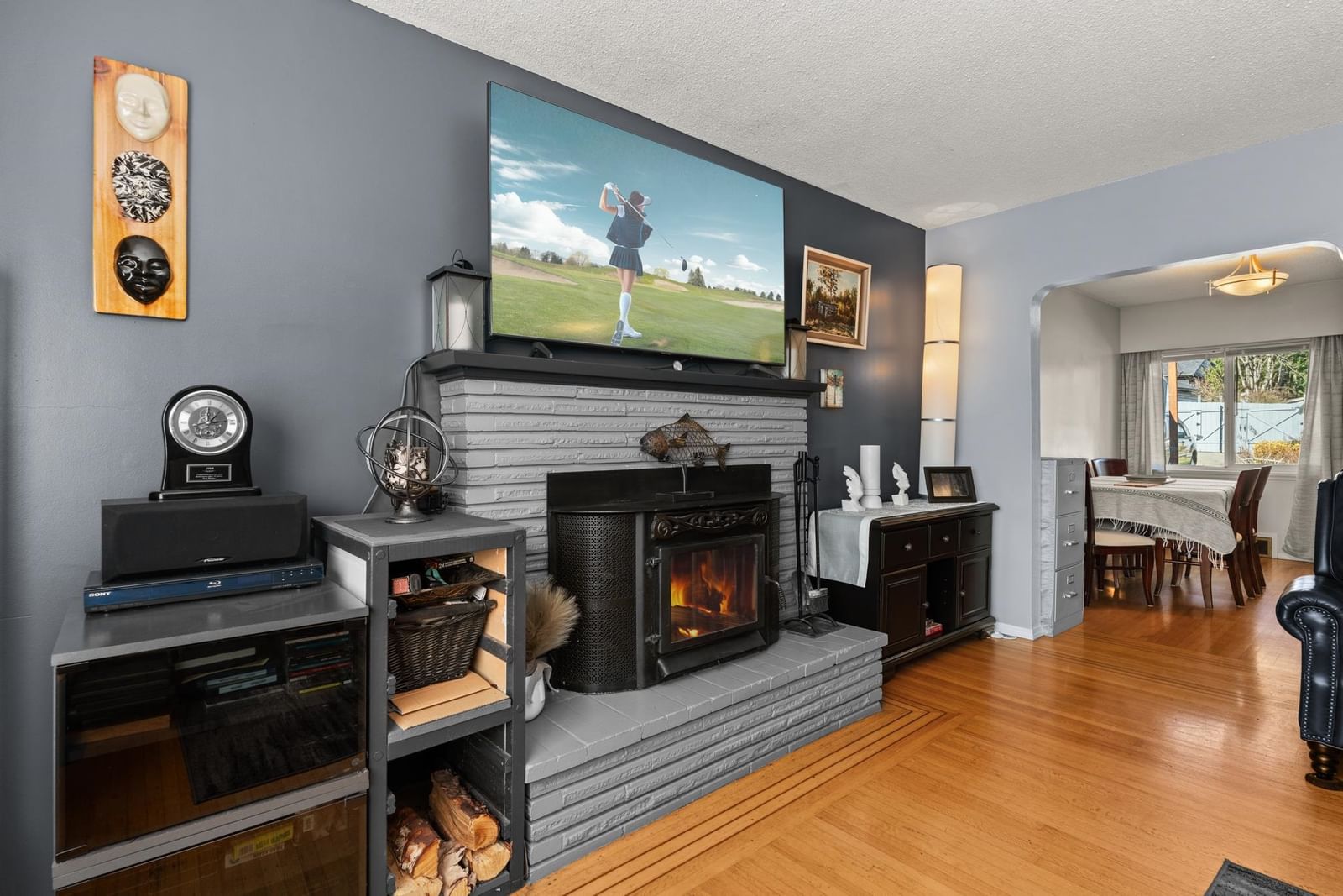 Listing Image 8