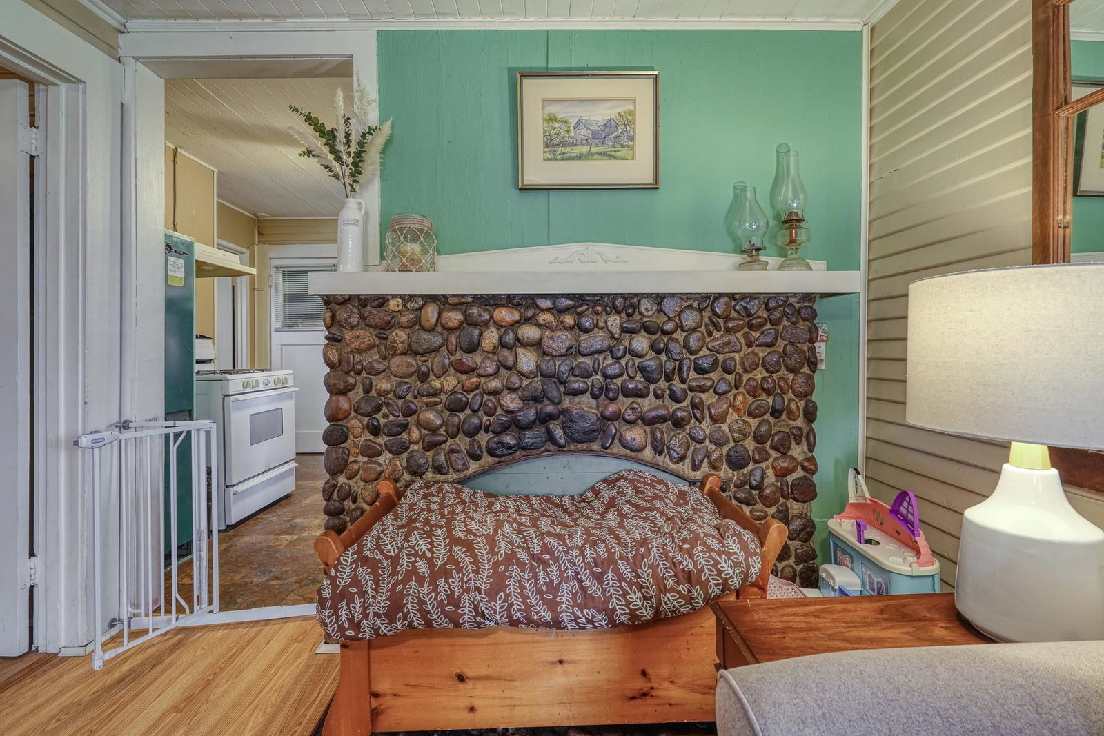 Listing Image 13