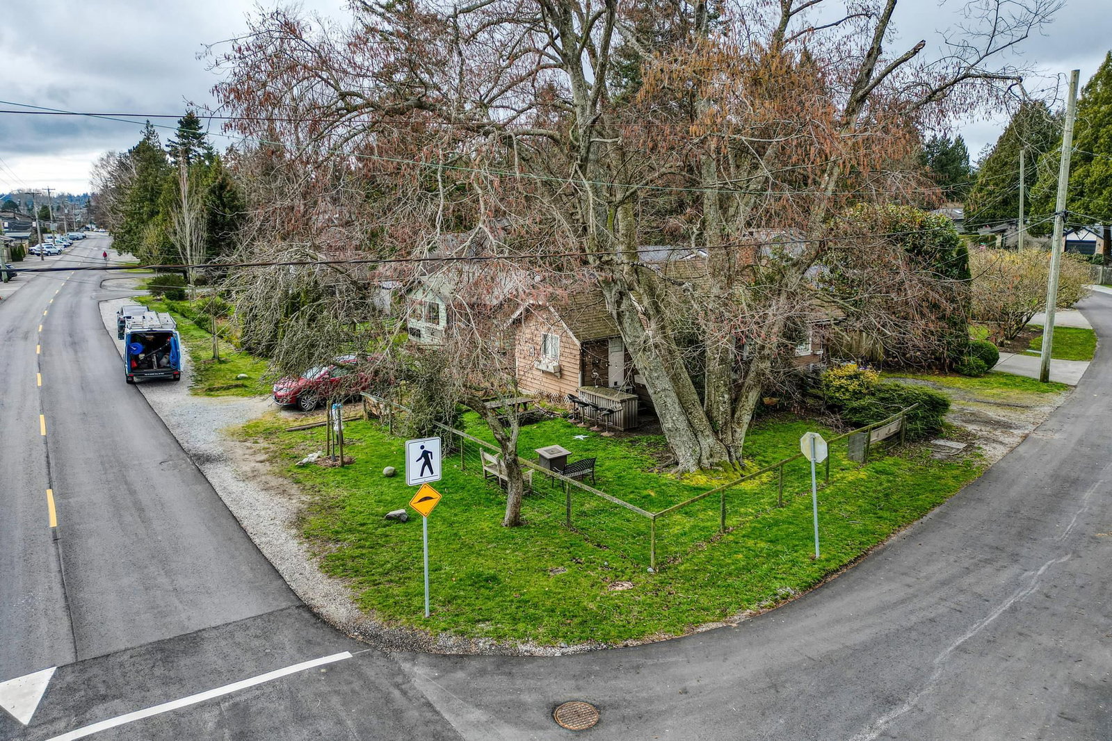 Listing Image 5