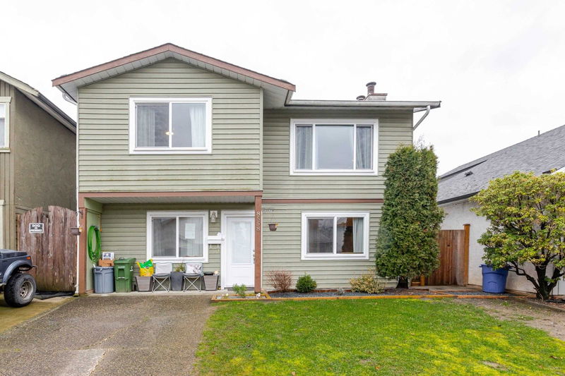 8558 Mccutcheon Avenue, Chilliwack, British Columbia