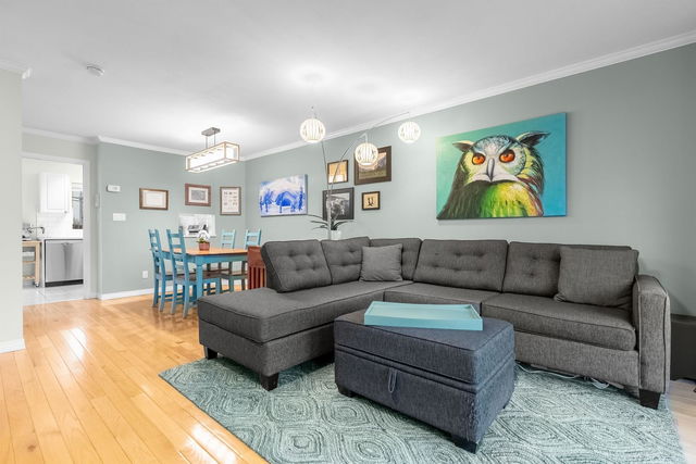 14 - 22800 Windsor Court