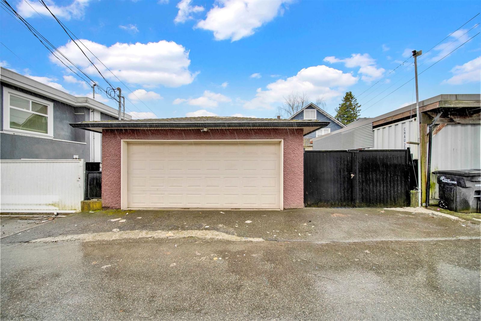 Listing Image 6