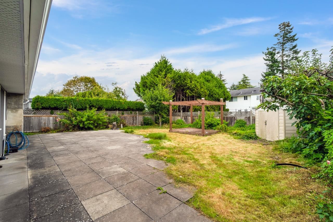 Listing Image 21