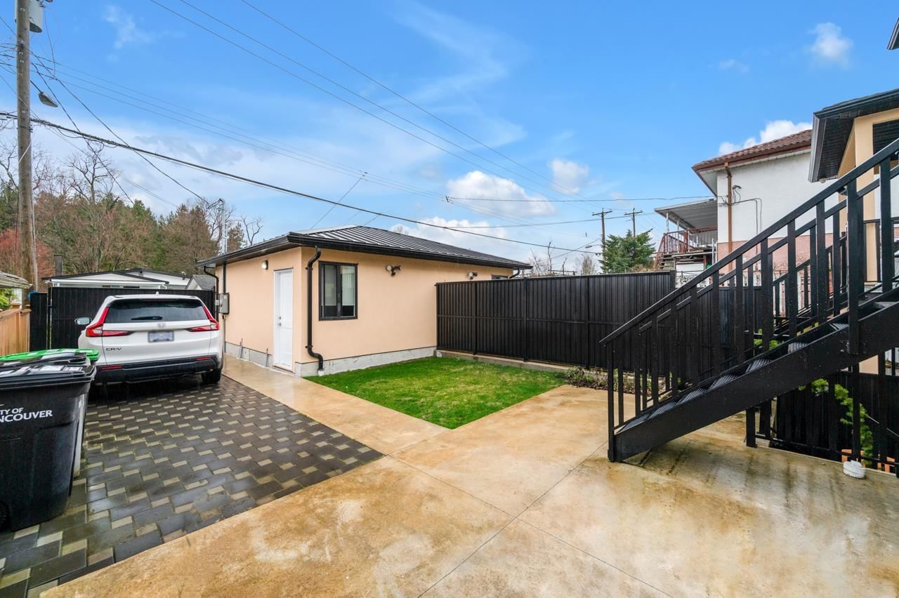 Listing Image 21