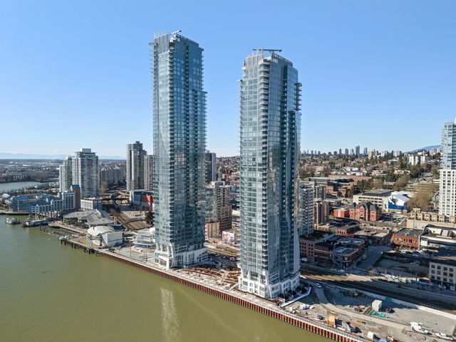 1304 - 660 Quayside Drive