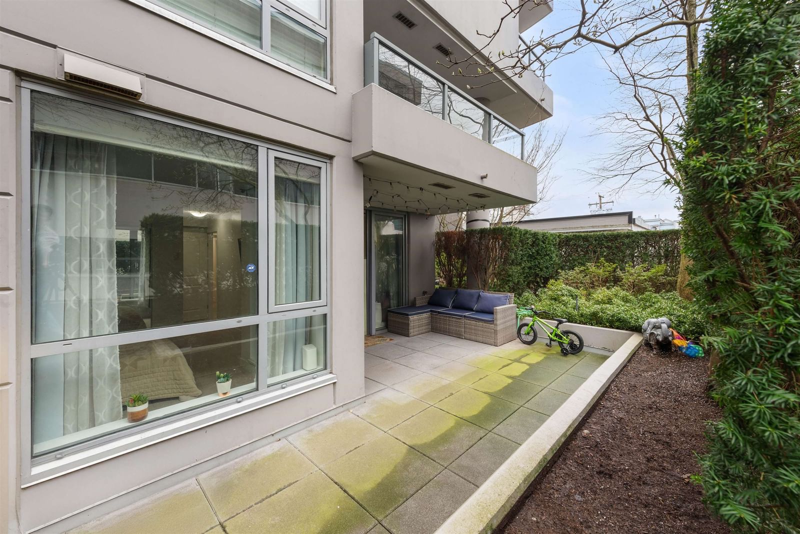 Listing Image 23