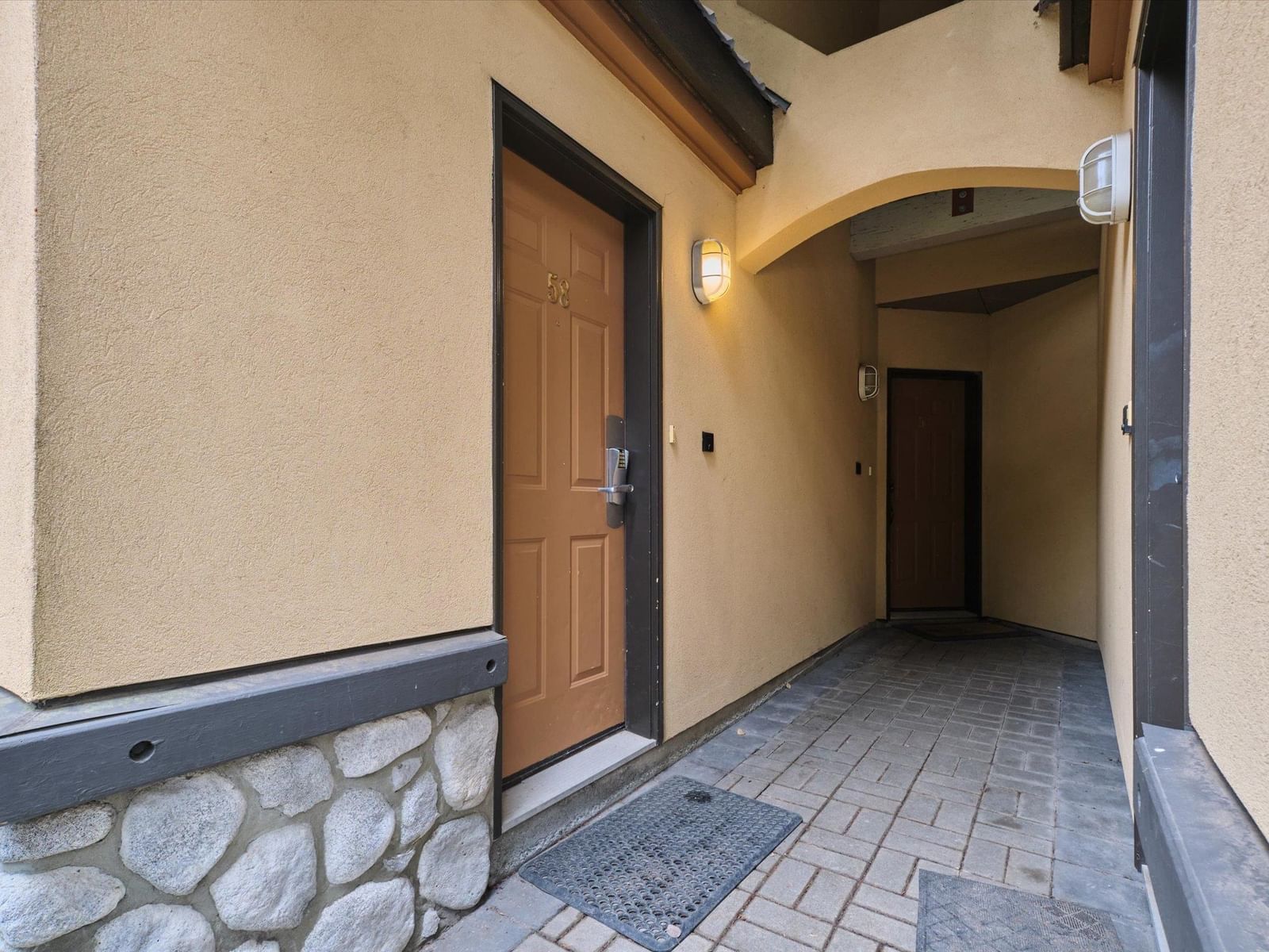 Listing Image 24