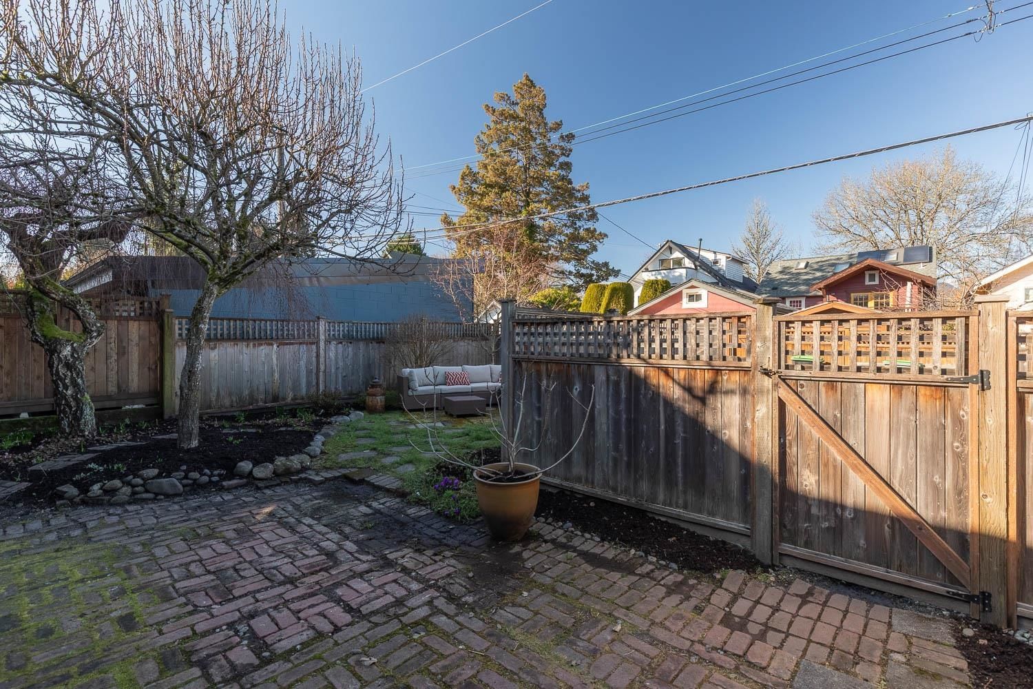 Listing Image 35