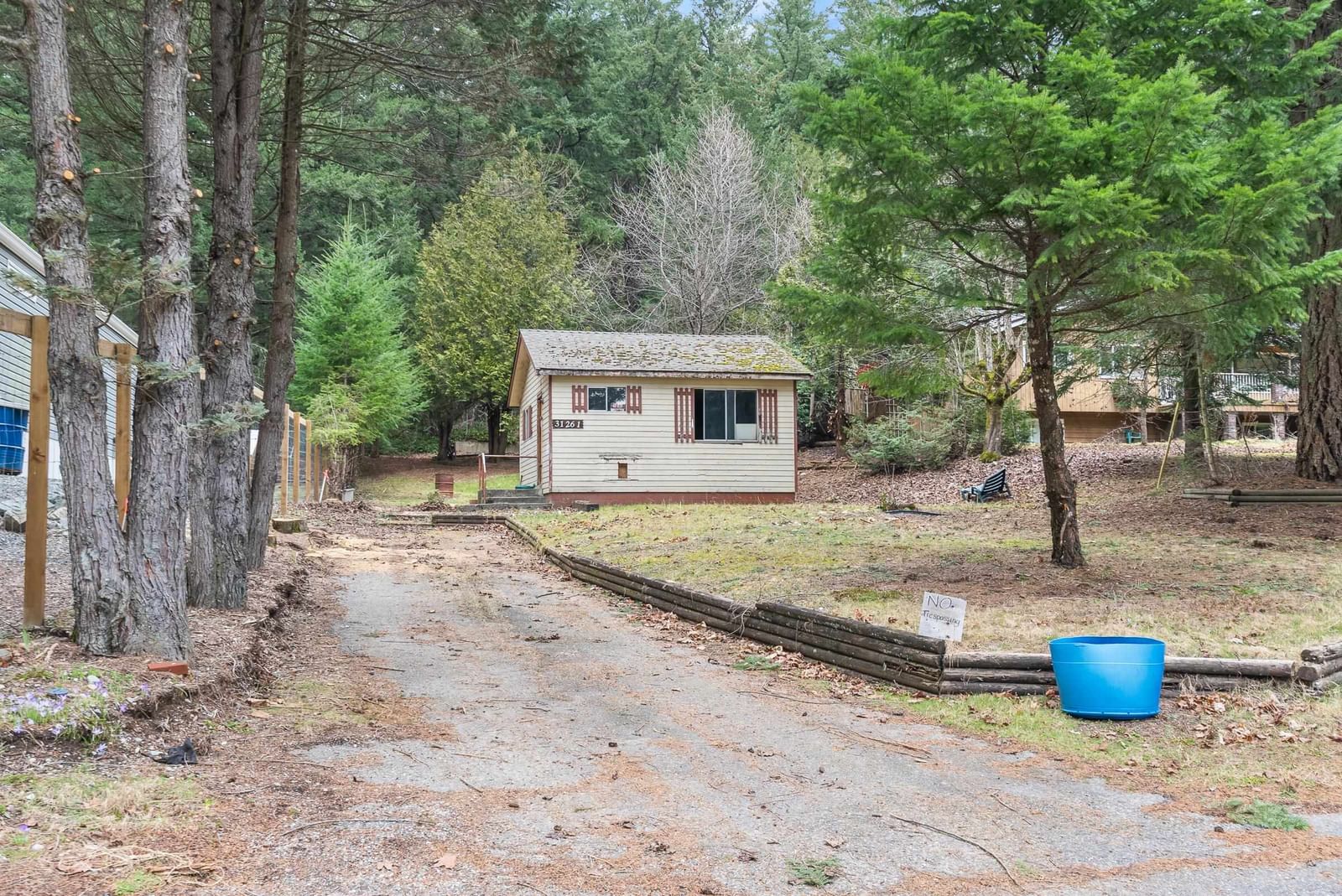 Listing Image 7
