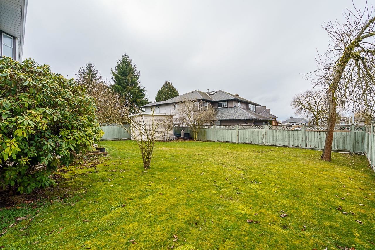 Listing Image 24