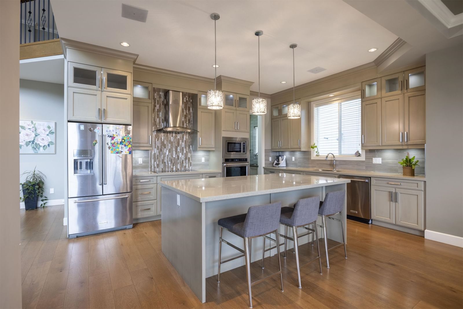 Listing Image 10