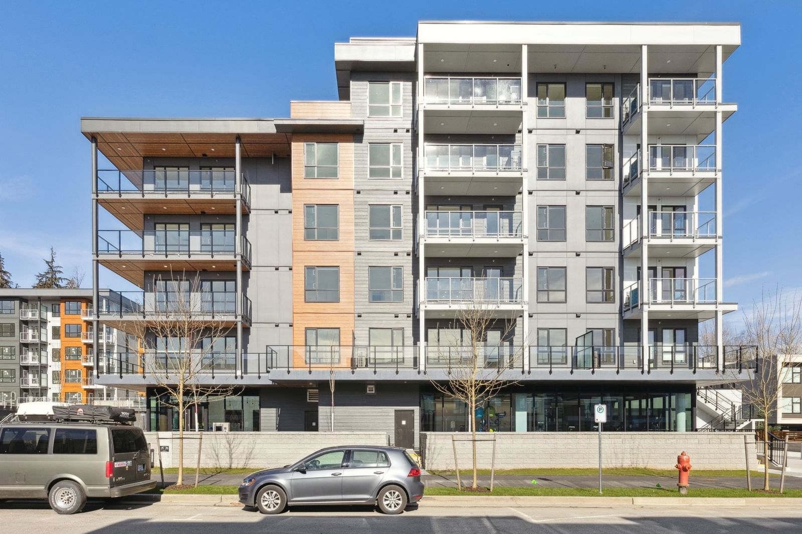 Listing Image 19