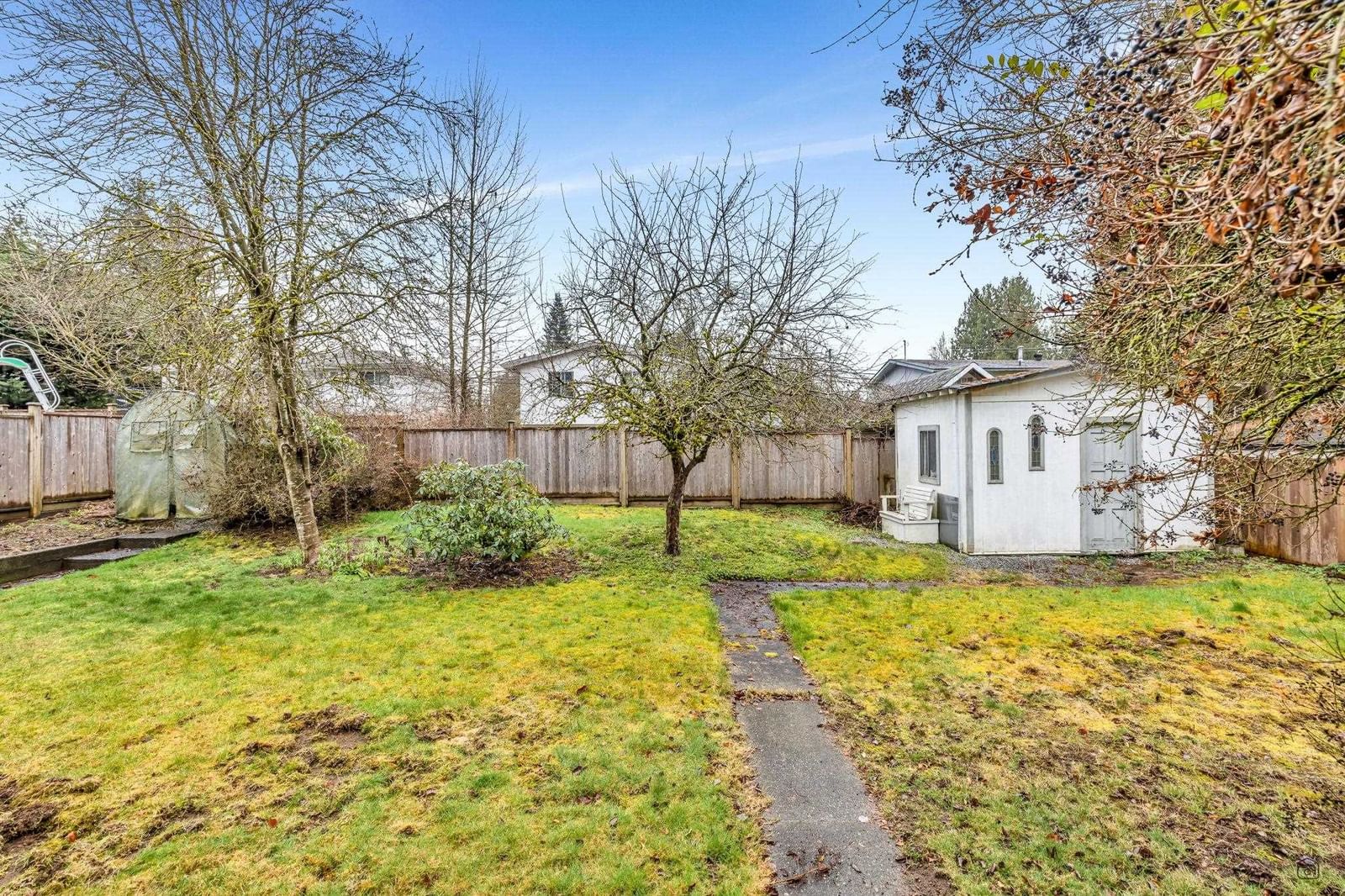 Listing Image 18