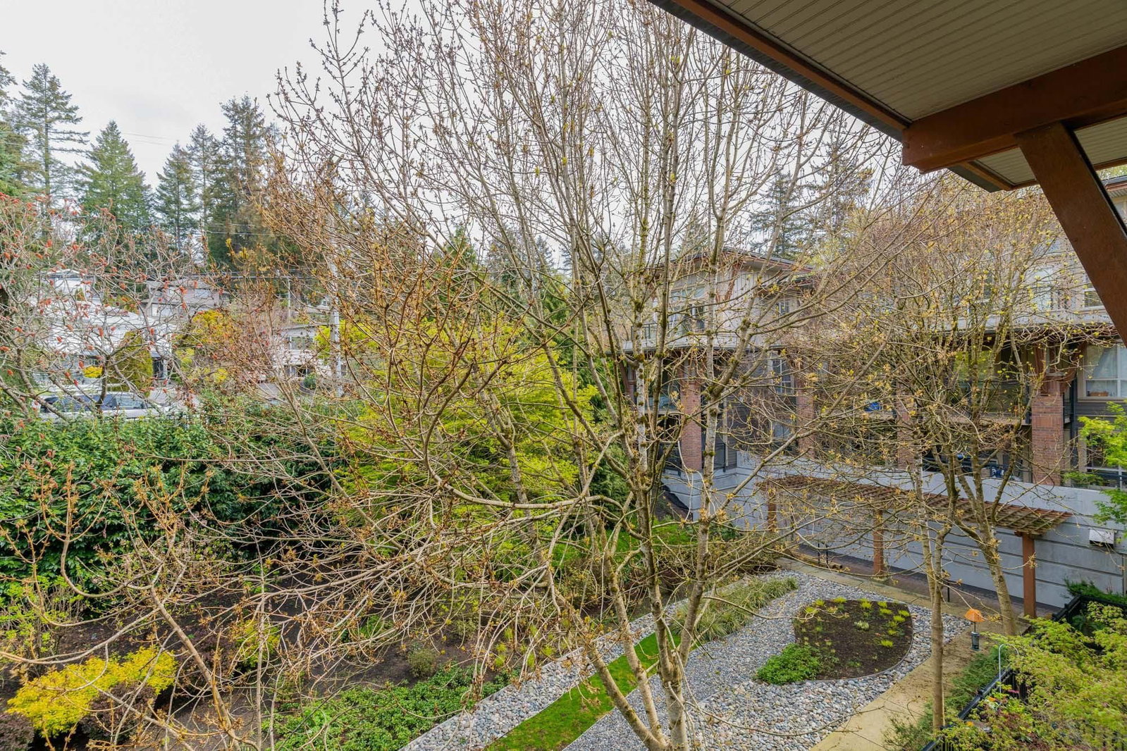 Listing Image 24