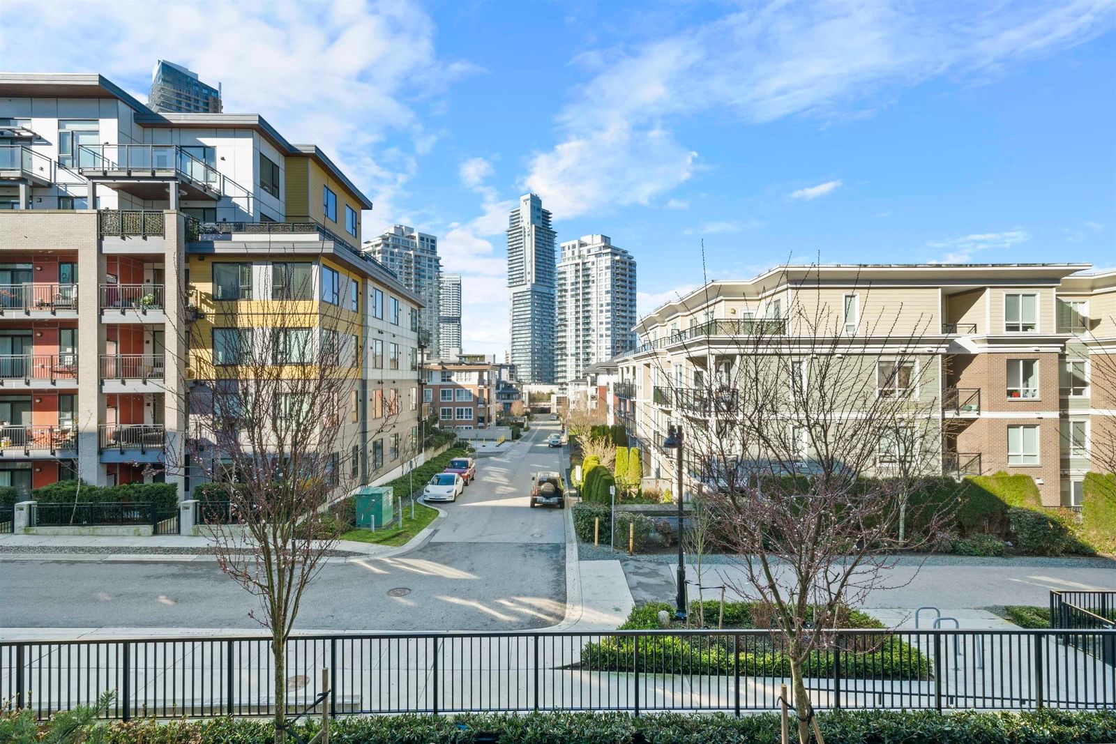 Listing Image 10