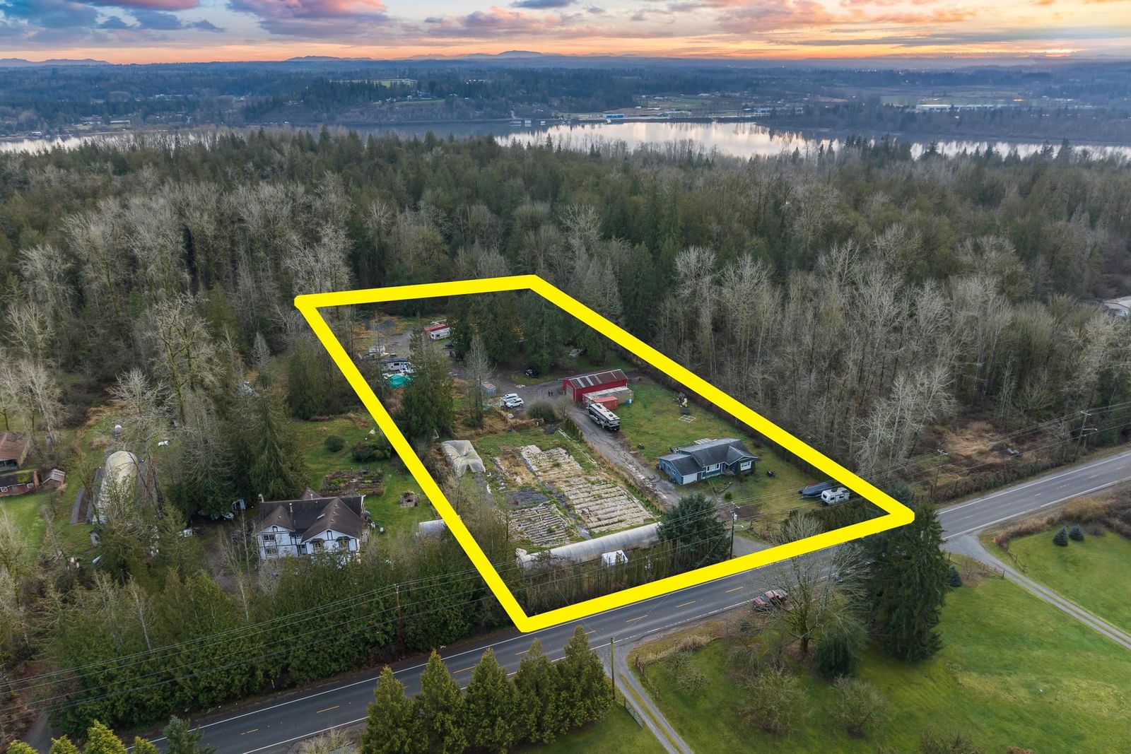 Listing Image 2