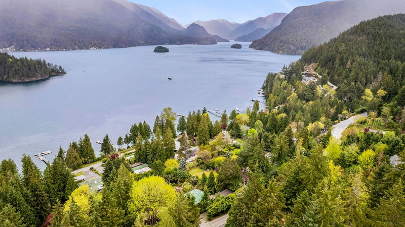 3543 Bedwell Bay Road, Belcarra, V3H 4R6 | Image 3